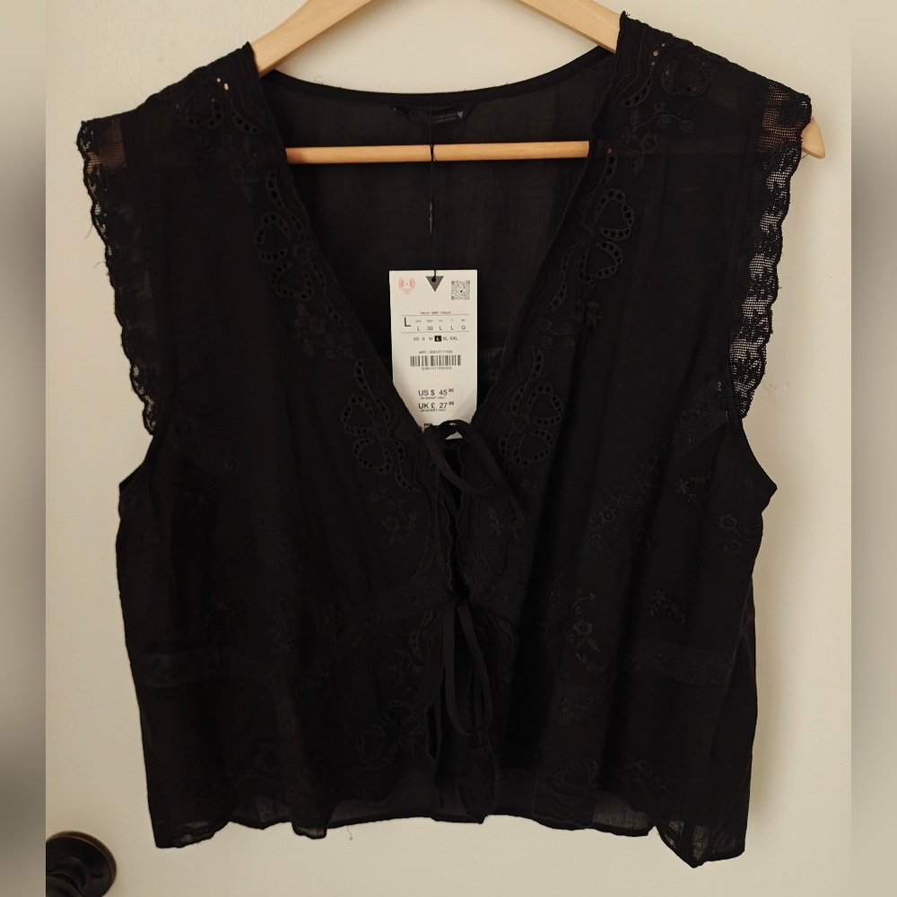 Zara Lacey Top